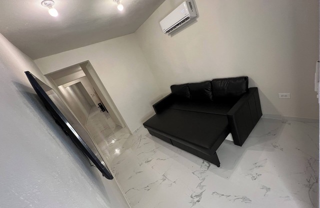 Wonderful House@Guaynabo City Comfortable House with Two Bathrooms