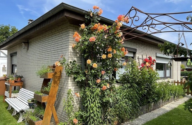 Wonderful private villa for 4 people with WIFI, TV, patio and parking