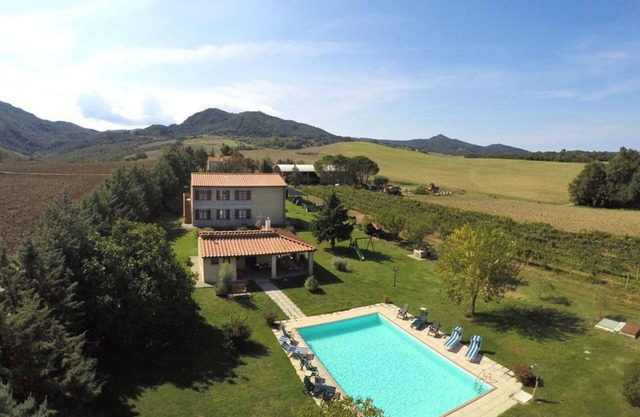 Wonderful private villa with private pool, WIFI, TV, terrace, panoramic view and parking