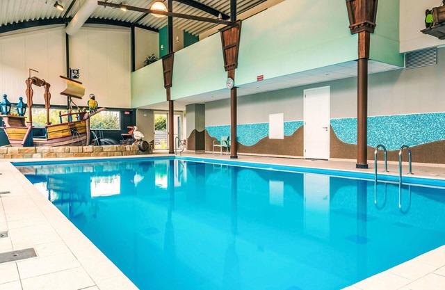 Wonderful private villa for 6 guests with pool, WIFI, TV and terrace