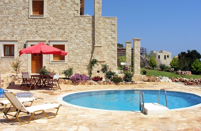 Wonderful private villa with A/C, private pool, WIFI, TV, patio, panoramic view and parking