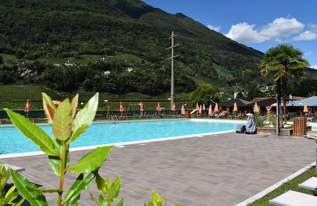 Wonderful private villa for 5 guests with A/C, pool, WIFI, terrace, pets allowed and panoramic v.