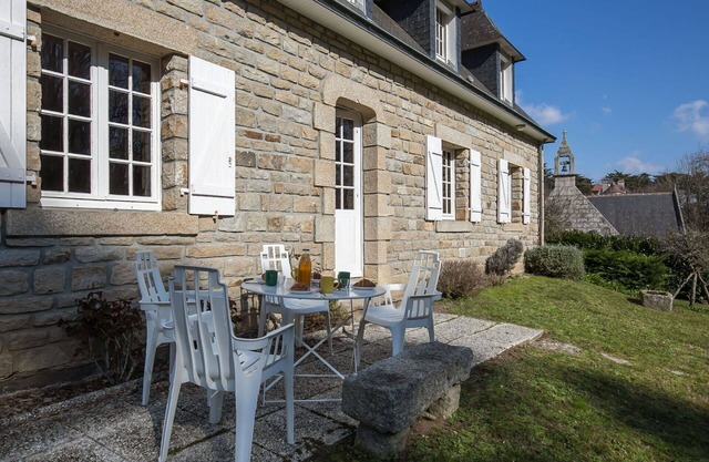 Wonderful private villa for 7 guests with WIFI, TV, terrace and parking