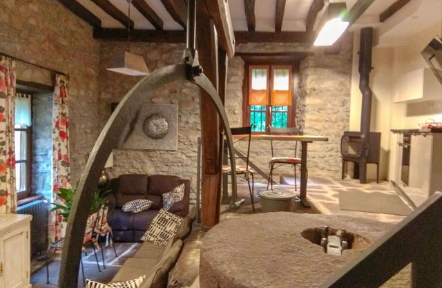 Wonderful private villa for 4 people with WIFI, TV, terrace and panoramic view