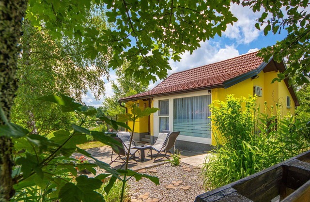 Wonderful private villa for 4 people with A/C, WIFI, private pool, TV, terrace and pets allowed