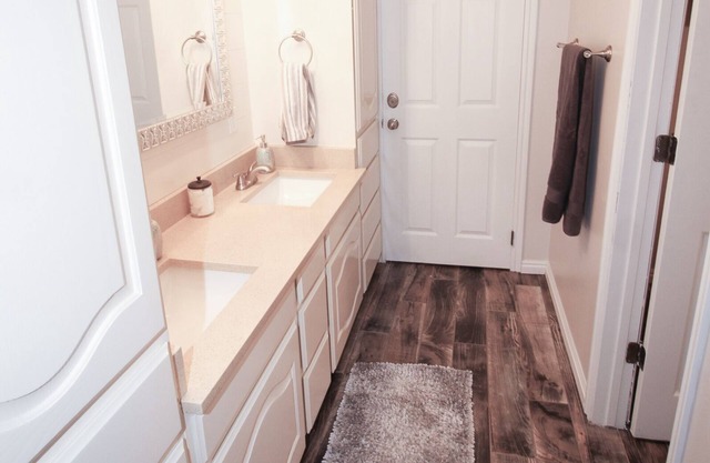 Wonderful Updated Remodel! Walkout Basement High in Bountiful Mountains!