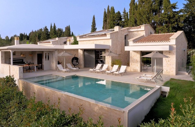 Wonderful Villa Artemesia | Kontokali, Corfu | 5 Bedrooms | Private LoChlorine.