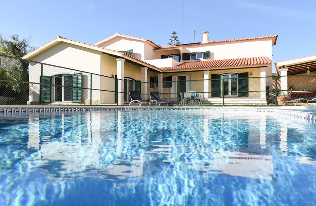 Wonderfull Villa at Cascais - daily cleaning included