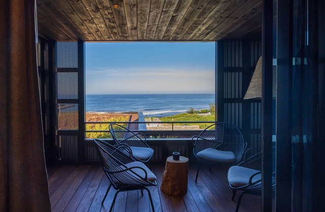 WOOD HOTEL & SPA