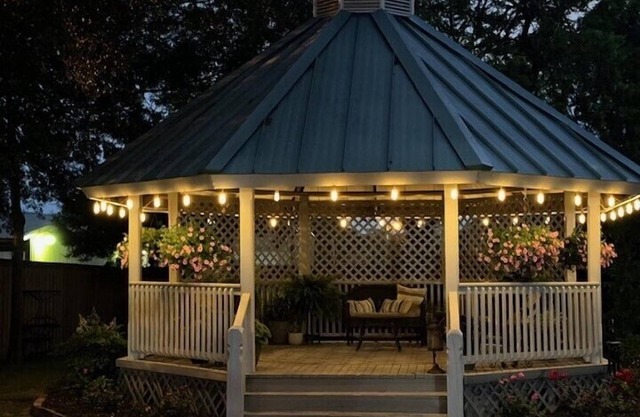 Woodbine Inn and Restaurant