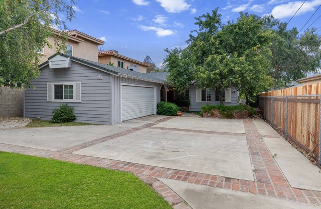 Woodland Hills Zen Modern