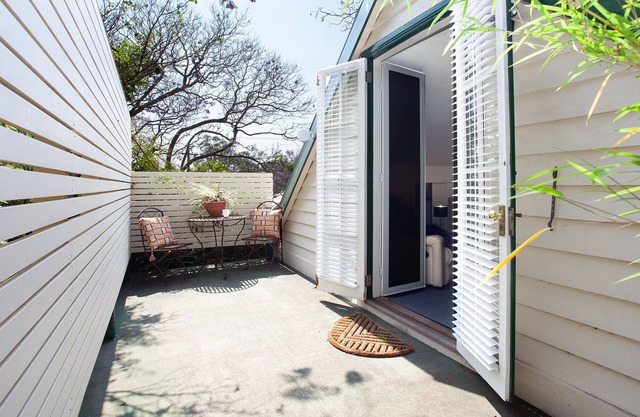 Woolwich Studio Bliss, Private Oasis by the Water