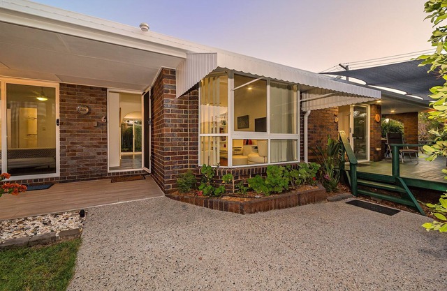 Woorim Secluded Palms Cottage