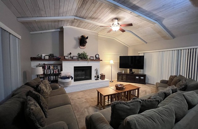 Wow! 2 Master Suites, Lake Naci Views, WiFi, and Private Slip!