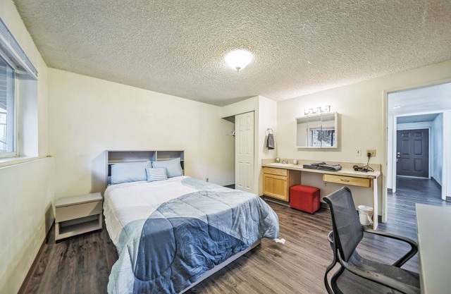 WSU HomeBase - Where Comfort Meets Convenience Just 3 Minutes from Pullman Airpo