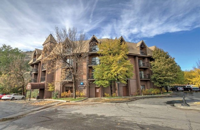 Wyndham Durango | 1BR/1BA King Suite w/Balcony