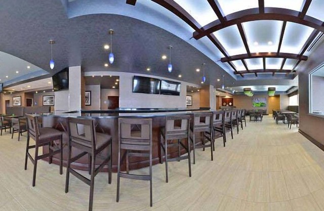 Wyndham Garden Elk Grove Village/O'Hare
