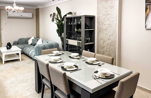 Xuru Stays I Elegant & Modern 3 BDR Apt. @ Heliopolis