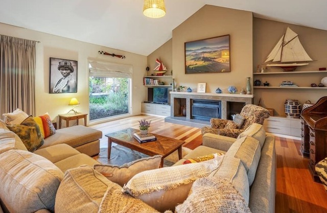 Yallambee: Magical Mudgee Garden Hideaway