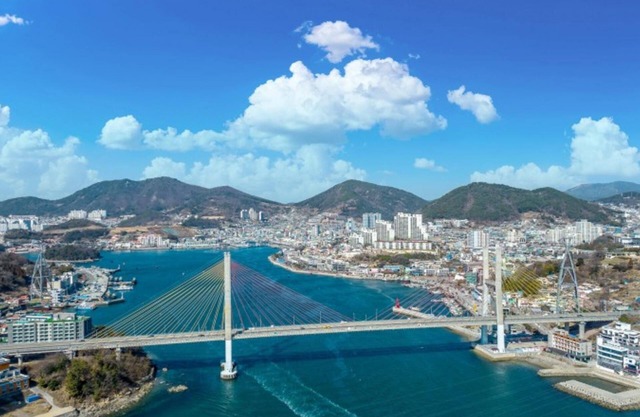 Yeosu Romance Night Sea Pension Resort