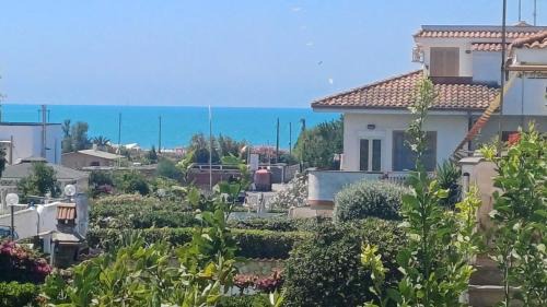 Ylenia Summer Beach