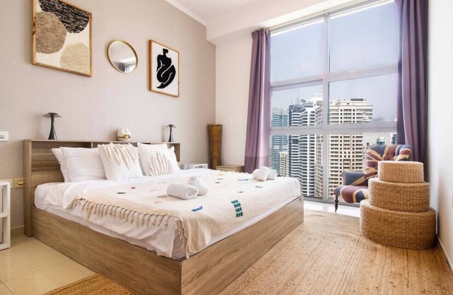 Your Marina Escape: Charming Apartment in Dubai