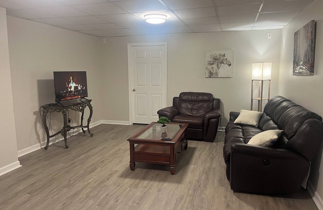 Your Own Private Suite with Private entrance!nn