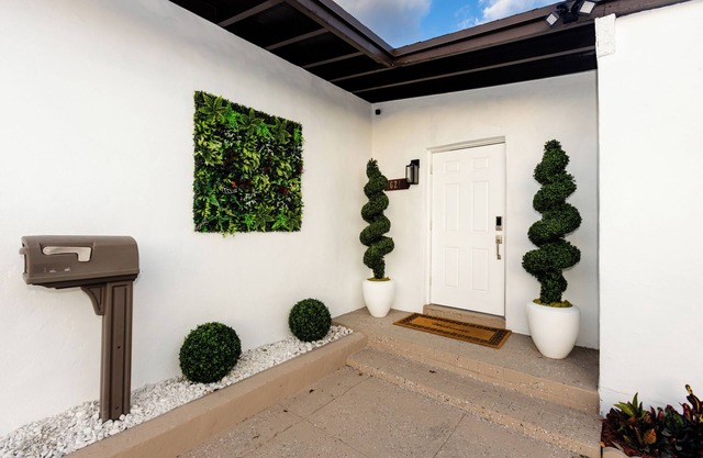 Your Perfect Oasis in Miami!