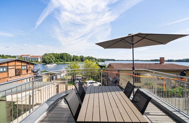 Your vacation home on Lake Malchow - water view included