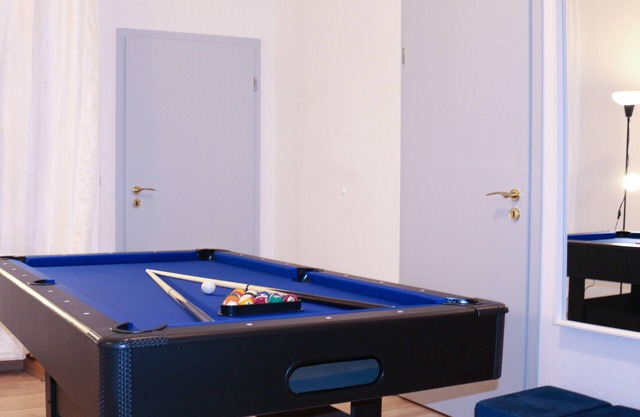 YR Apartment-Stadtzentrum-Billardtisch-140qm-Parkplatz