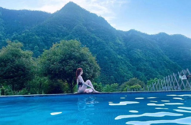 Zhangjiajie National Park Nvue Resorts