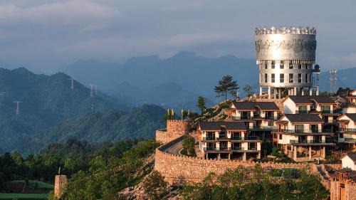 Zhangjiajie Valley Secret Resort