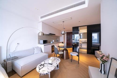 ZHome-Count luxury apartment