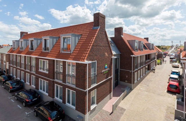 Zoutelande Studio + Parking Spot