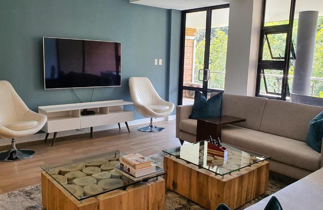 Zuri Residences at Ten Degrees