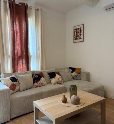 Vergeze Apartment | Écrin paisible