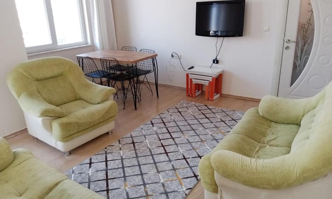 Kepez Apartment | Şehir merkezinde konforlu daire