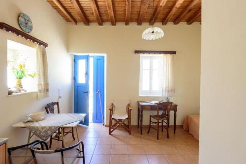 Psathi Apartment | Ανώι - The Upper Storey