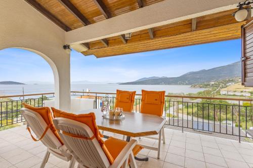 Marmari House | Υπέροχη κατοικία στο Μαρμάρι με φανταστική θέα !