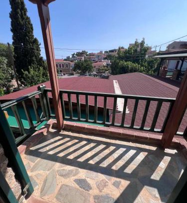 Volissos Apartment | Φάμπρικα Βολισσός