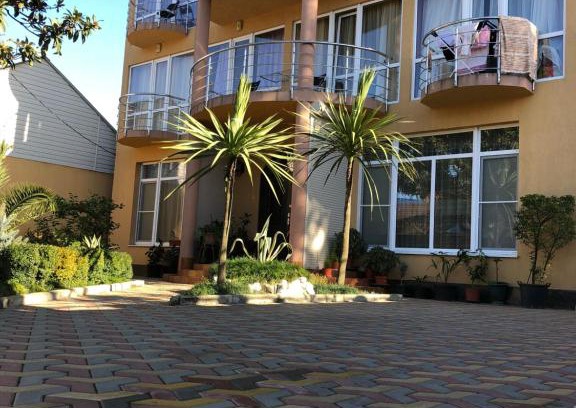 Adler City Centre House | Аврора гостевой дом