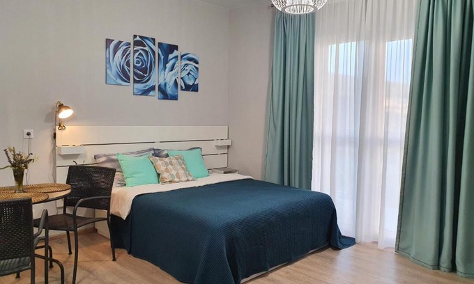 Maly Utrish Apartment | Акварель