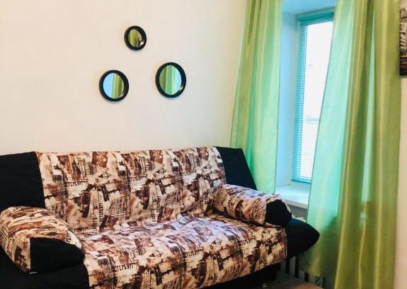 Admiralteyskiy Apartment | Арт-студия Happy color