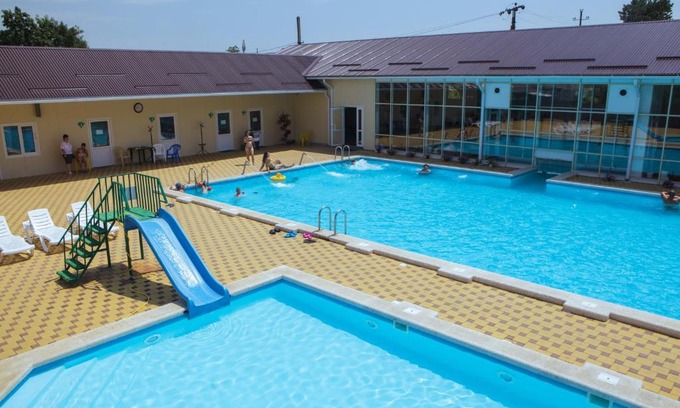 Mostovskoy Resort | База отдыха "Изумруд"