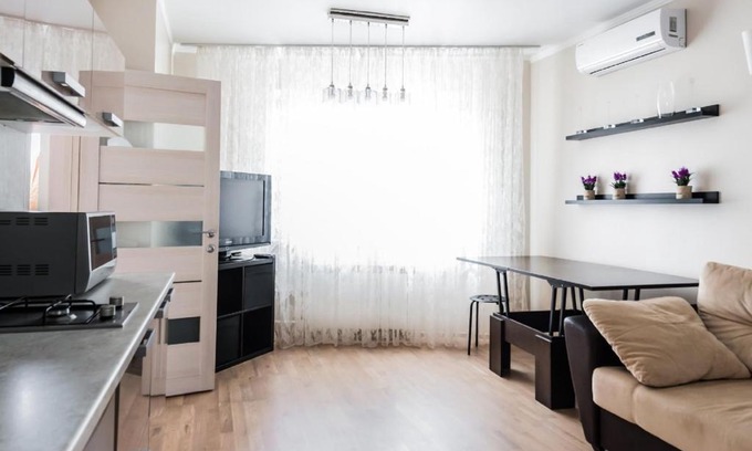Leninskiy rayon Apartment | Квартира на Филимоновской 78 Центр