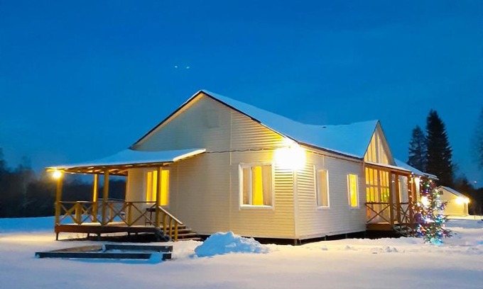 Bol'Shedvorskoe House | Коттеджный комплекс "Замок"