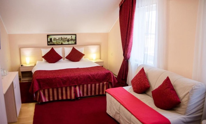 Zapadnyy okrug House | Мини-отель Iris Inn