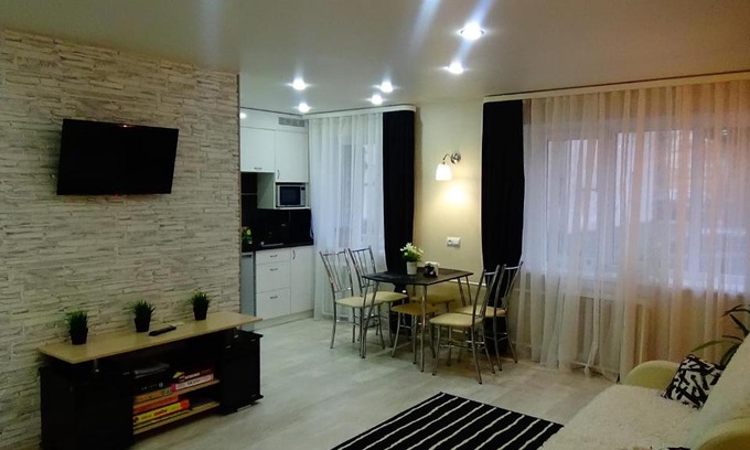 Veliky Novgorod Apartment | Трёхкомнатная квартира у Кремля в краткосрочный найм