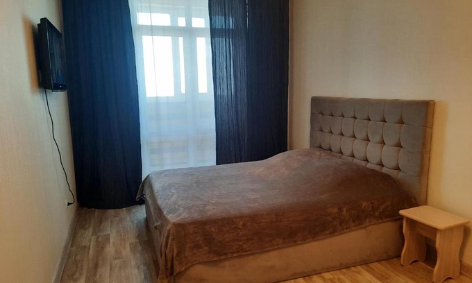 Tyumen Apartment | Чаркова 79