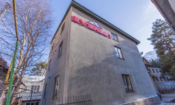 Terskol House | Эверест